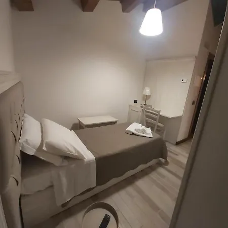 La Dimora Maiale Brado Di Gasthof Norcia