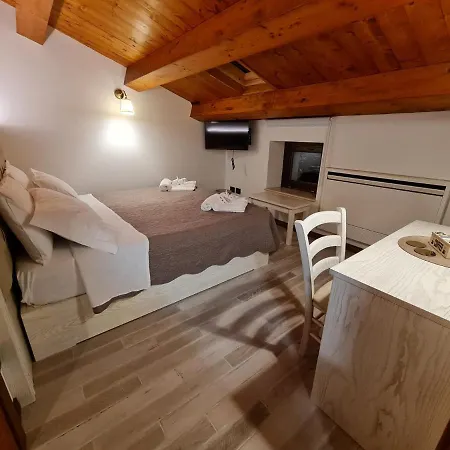 Pensionat La Dimora Maiale Brado Di 3*